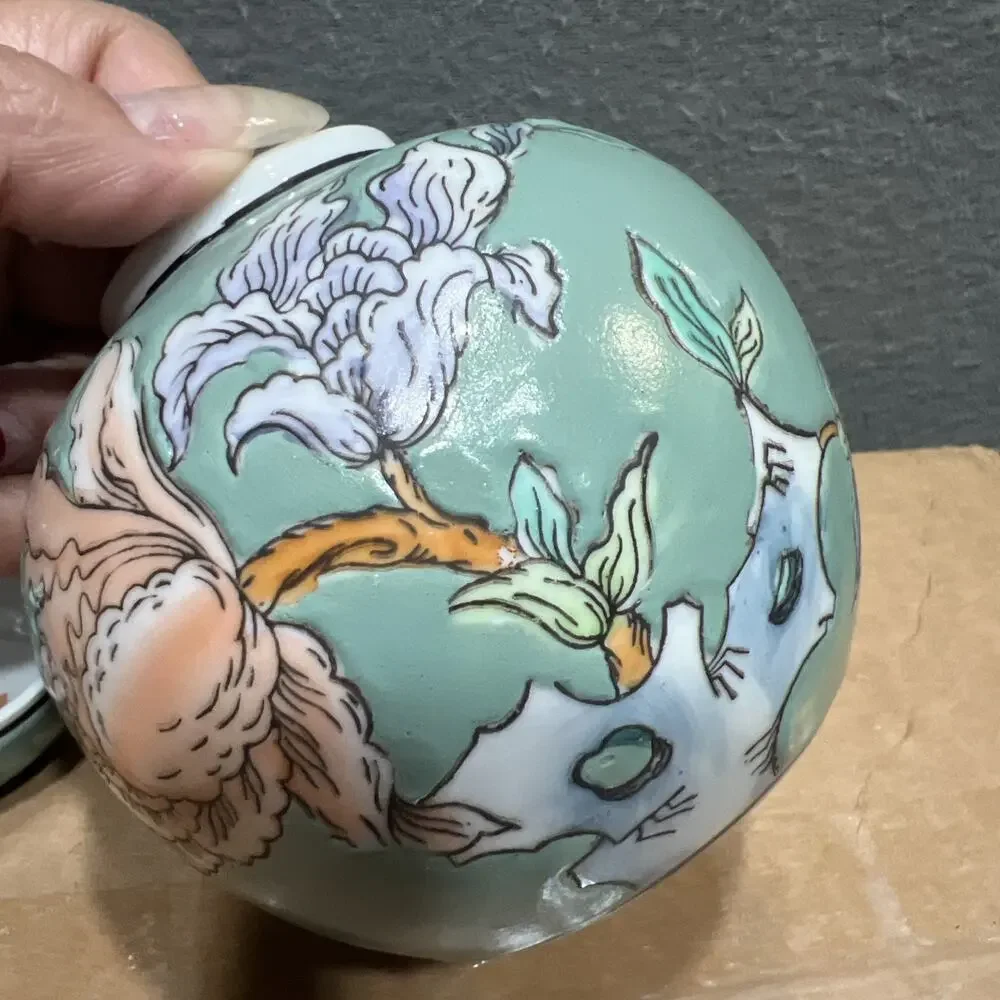 Vintage Chinese PCP Porcelain Hand Painted Ginger Jar Made In Macau
